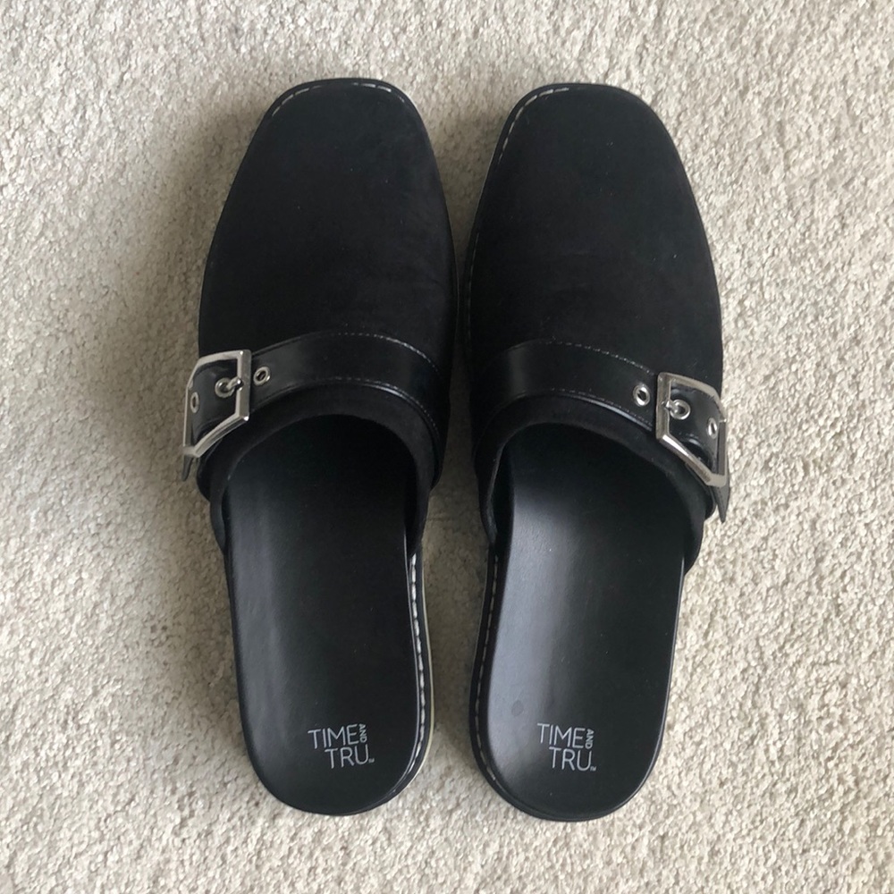 Time and Tru Black and White Mules